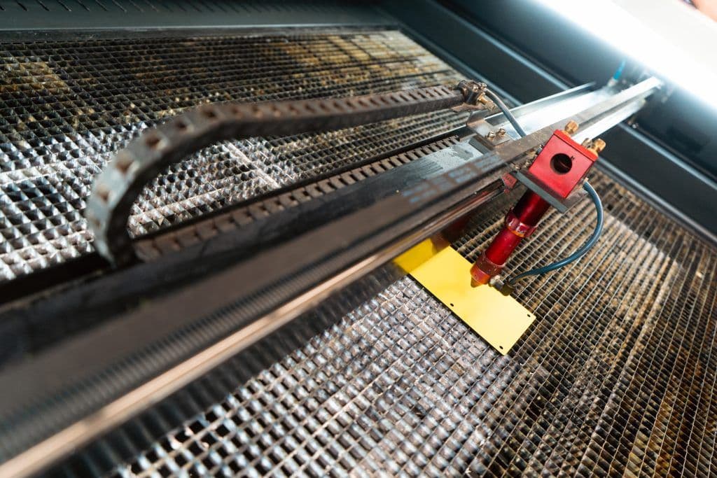 De soorten kunststoffen die je kunt lasergraveren